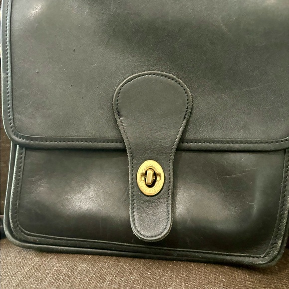Coach Messenger Bag - Crossbody Bag - Women’s Handbag - Vintage Purse -Not Green - Picture 5 of 10